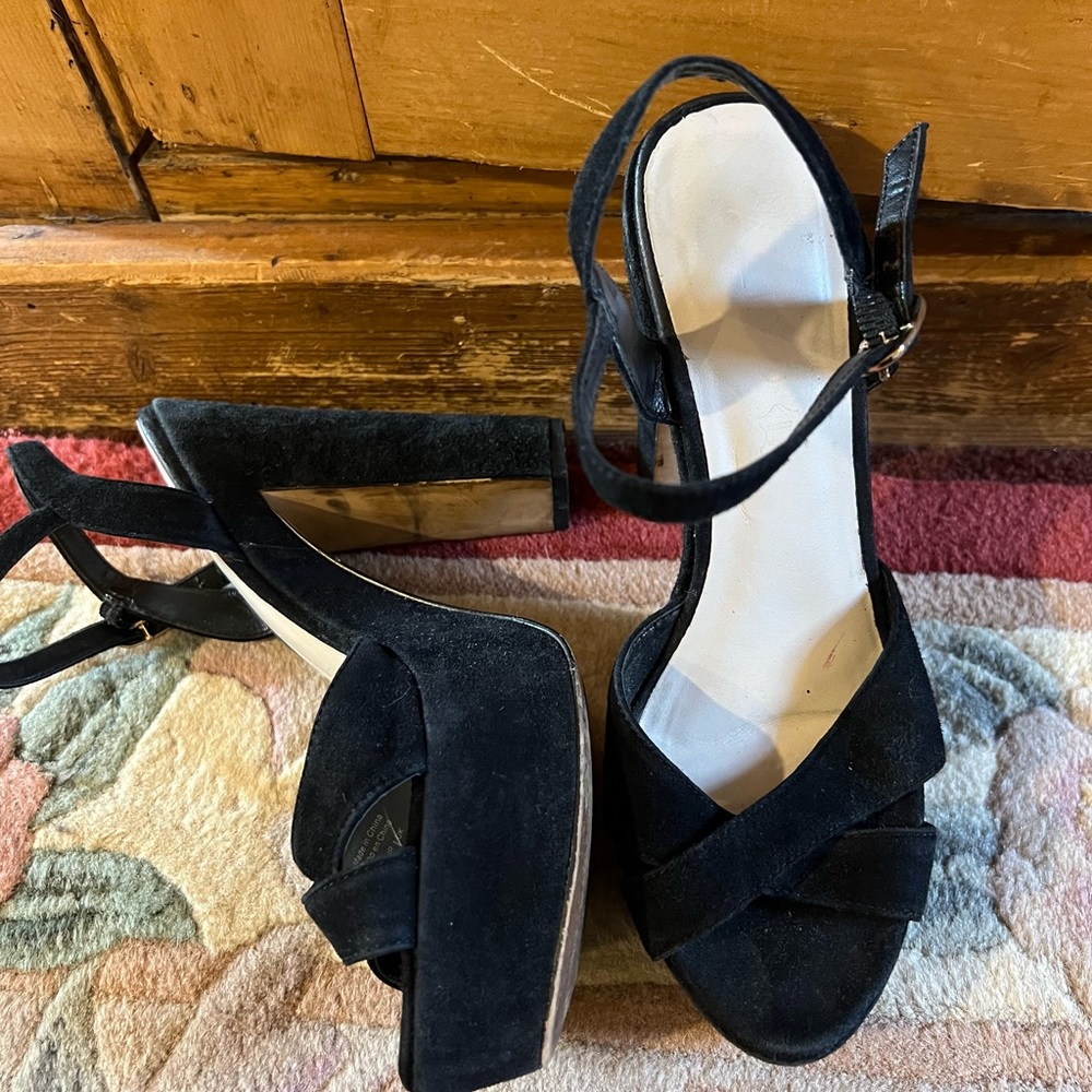 Platform Heels - Picture 2 of 2